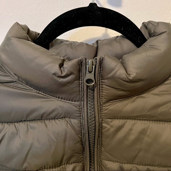 Forever 21 Light Puffer Jacket - Picture 4 of 9